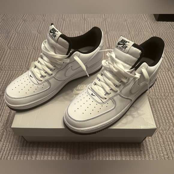 Nike Air Force 1 ‘07 Men's size 12 - White and Black Sneakers - Never been worn - Picture 2 of 6